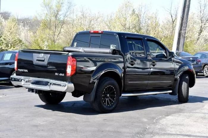 2016 nissan frontier crew cab sv pickup 4d 5 ft in kansas city, missouri