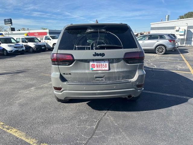 2020 jeep grand cherokee altitude