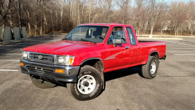 1994 toyota pickup extended cab 4x4 very clean rust free