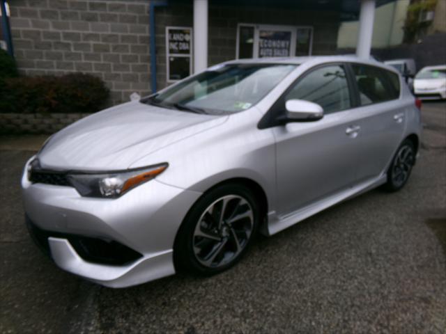 2017 toyota corolla im base