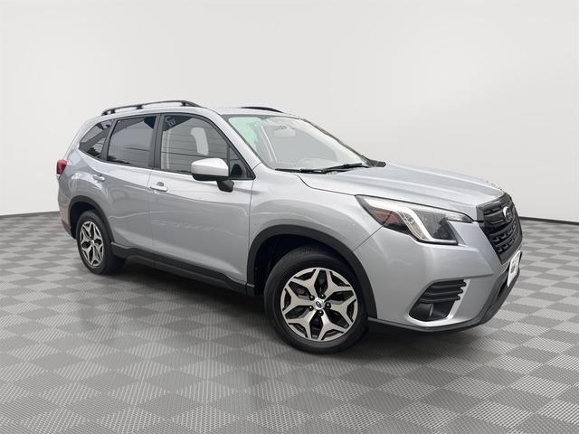 2022 subaru forester premium
