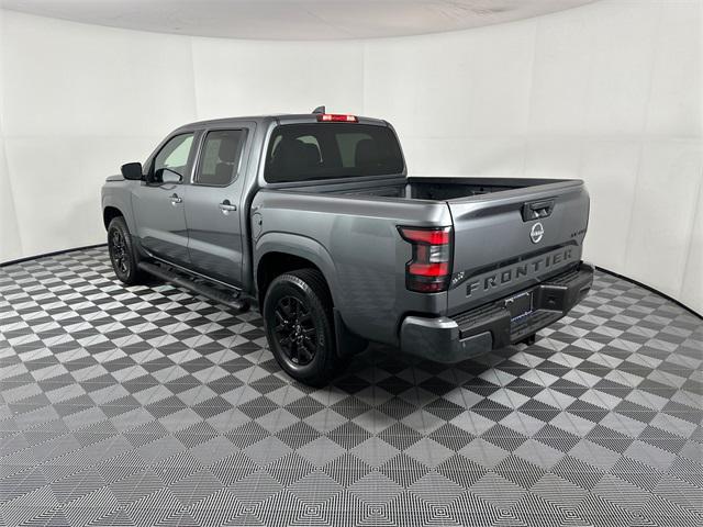 2023 nissan frontier sv