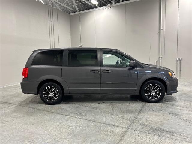 2016 dodge grand caravan avp/se