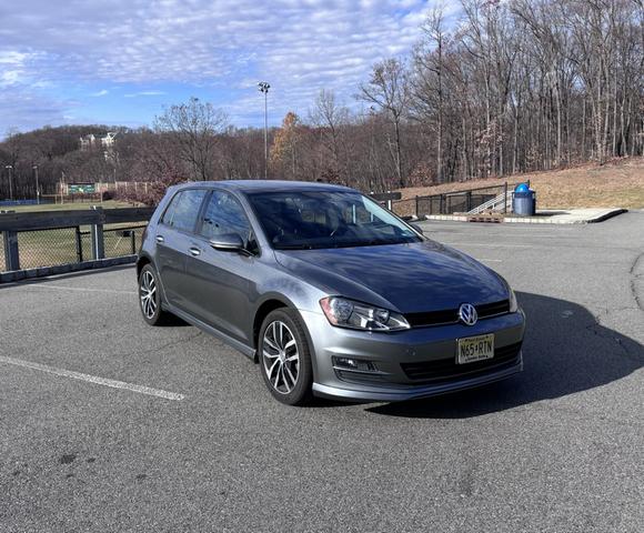2015 volkswagen golf tsi se 4-door