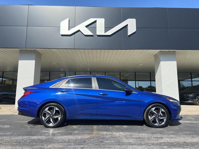 2022 hyundai elantra sel