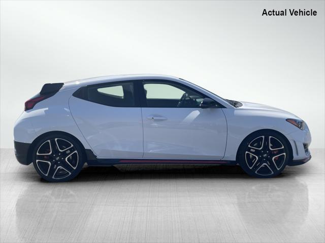 2022 hyundai veloster n base