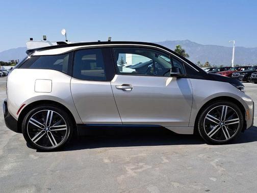 2021 bmw i3