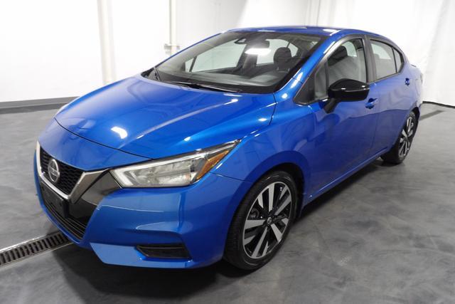 2022 nissan versa 1.6 sr