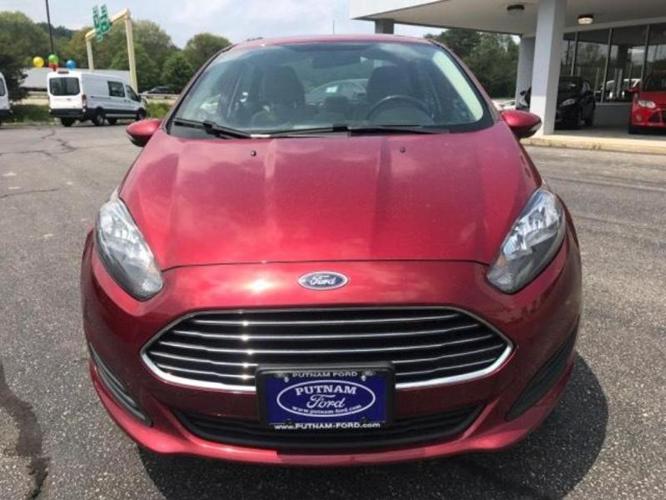 2015 ford fiesta se se 4dr sedan for sale in east putnam, connecticut