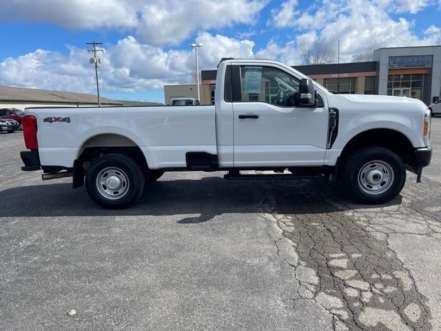 2023 ford f-250 xl