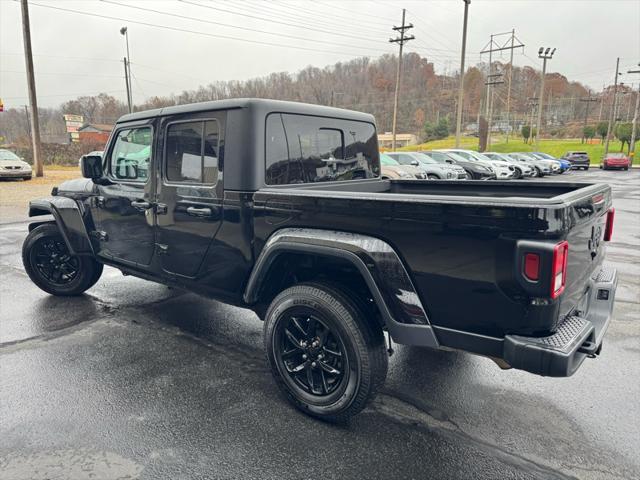2022 jeep gladiator altitude 4x4