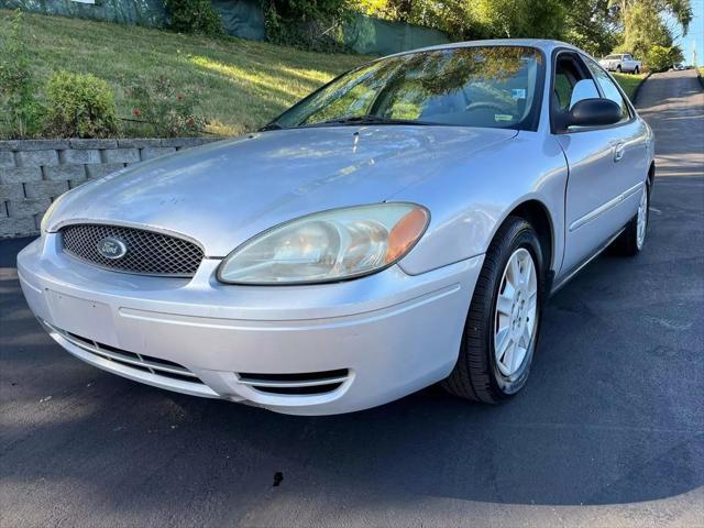 2007 ford taurus se