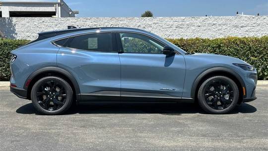 2024 Ford Mustang Mach-E