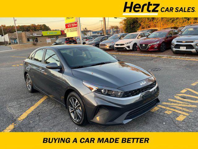 2023 kia forte lxs