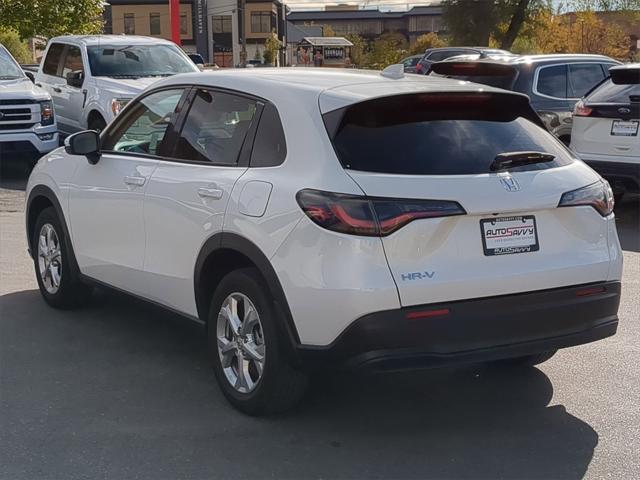 2023 honda hr-v lx