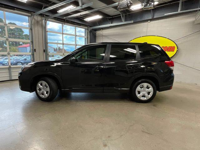 2021 subaru forester base