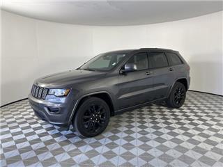 2020 Jeep Grand Cherokee laredo