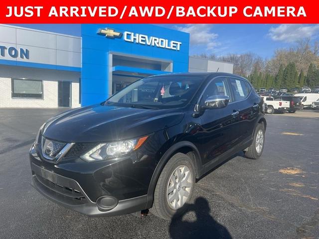 2018 nissan rogue sport s