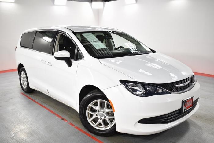 used 2018 chrysler pacifica lx brooklyn, ny 11203 for sale in brooklyn, new york