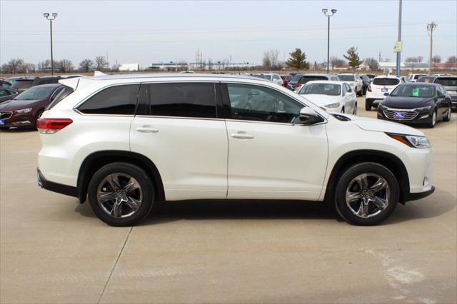 2019 toyota highlander limited