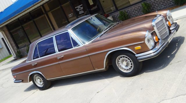 1971 mercedes 300sel 6.3 w109 sunroof we ship and export worldwide!!!