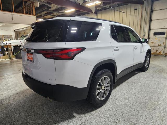 2023 chevrolet traverse lt cloth