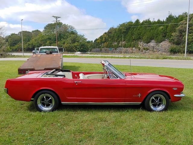 1965 ford mustang a-code convertible, power steering, power discbrakes, ac
