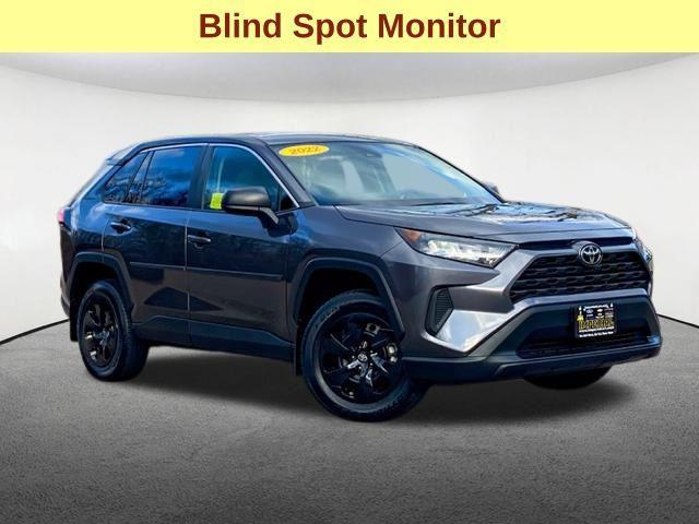 2022 toyota rav4 le