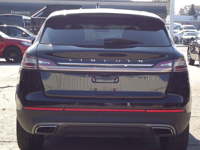 2019 lincoln nautilus select