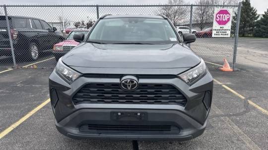 2019 toyota rav4 le