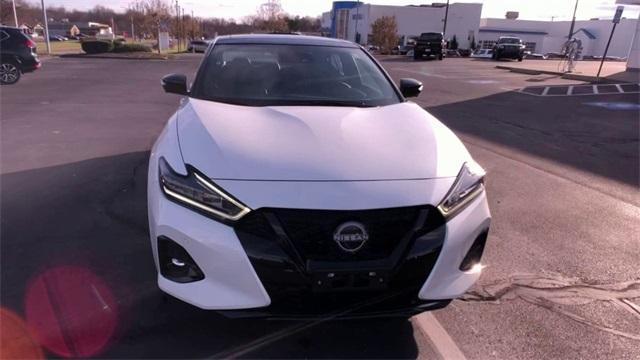 2023 nissan maxima sr