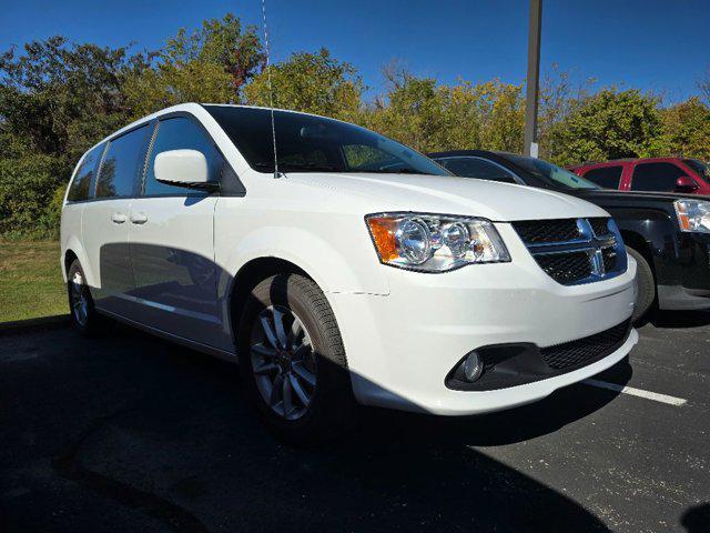 2020 dodge grand caravan se