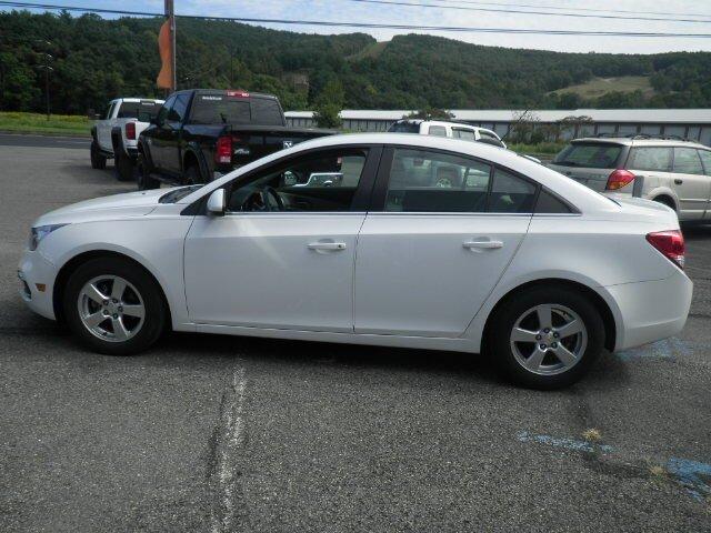 used 2016 chevrolet cruze limited lt sedan williamsport, pa 17701 for sale in barbours, pennsylvania