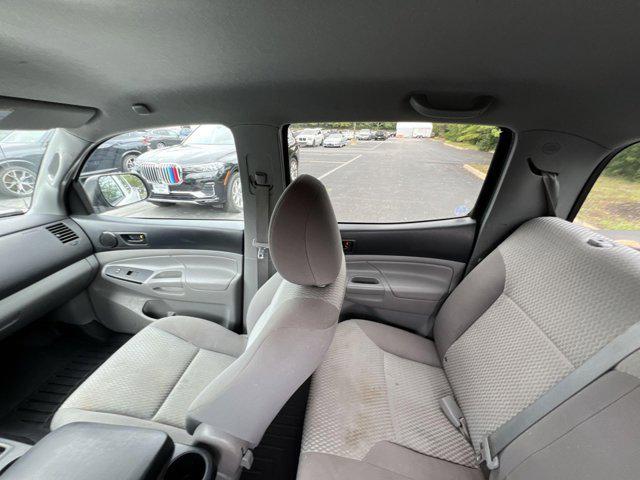 2012 toyota tacoma base