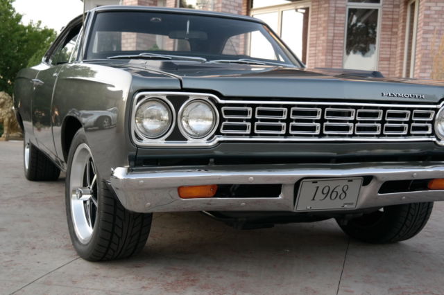 plymouth roadrunner
