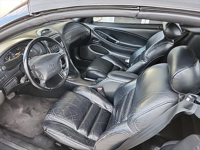 1995 ford mustang gt