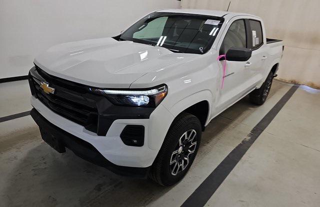 2023 chevrolet colorado lt