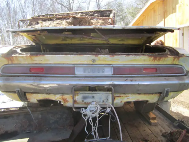 1970 dodge challenger r/t 383 project car