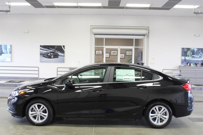 new 2018 chevrolet cruze lt sedan omaha, ne 68154 for sale in omaha, nebraska