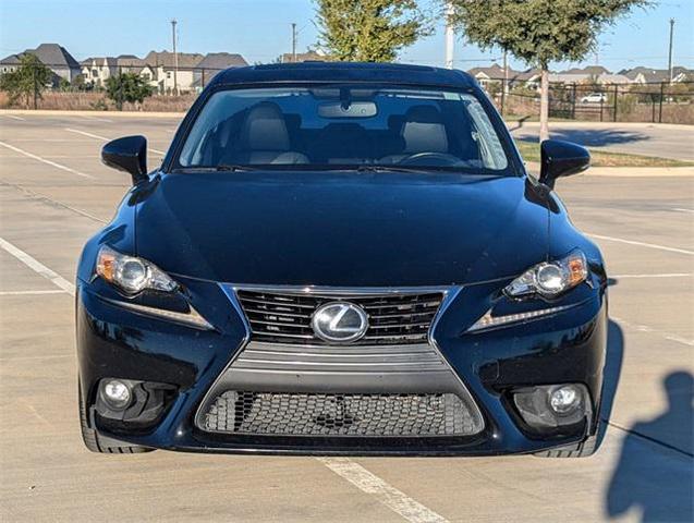 2015 lexus is 250 crafted line