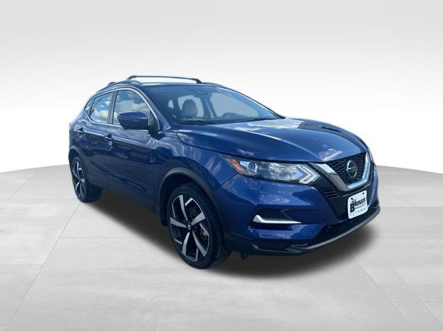 2022 nissan rogue sport sl
