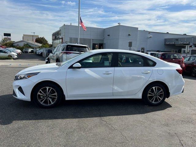 2023 kia forte