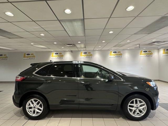 2022 ford edge sel