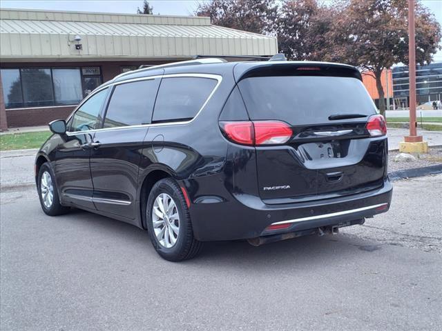 2018 chrysler pacifica touring-l plus