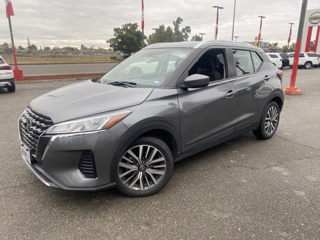 2021 nissan kicks sv
