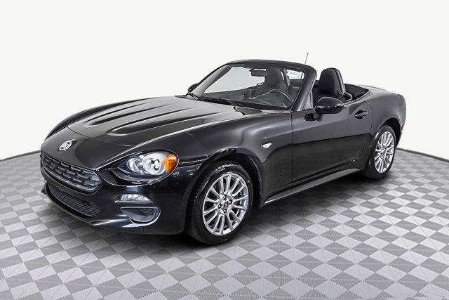2017 fiat 124 spider base