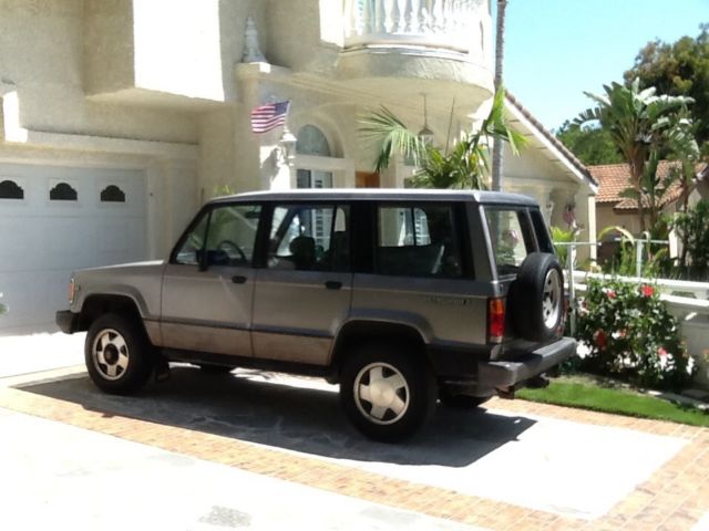 isuzu trooper 4x4 4 wheeler project runs great no reserve