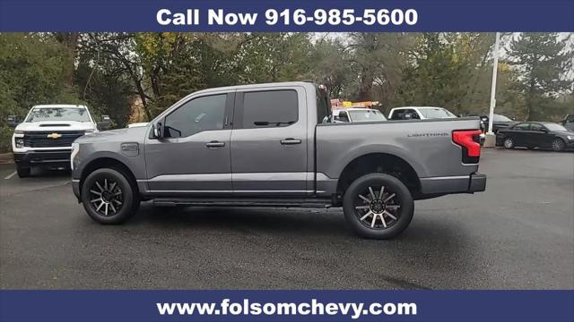 2022 ford f-150 lightning lariat