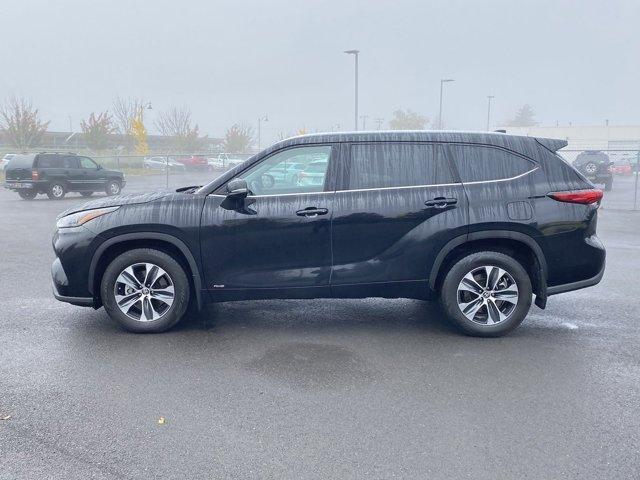 2022 toyota highlander hybrid xle