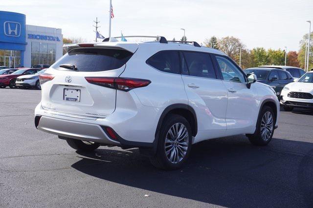 2021 toyota highlander platinum